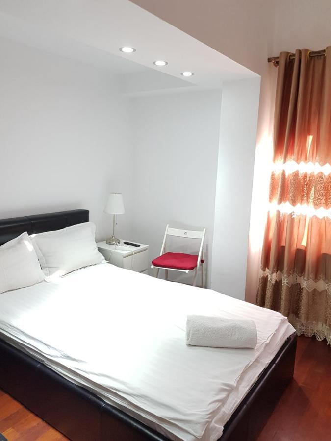 2Bedrooms Mega Mall Monza National.Arena บูคาเรสต์ ภายนอก รูปภาพ
